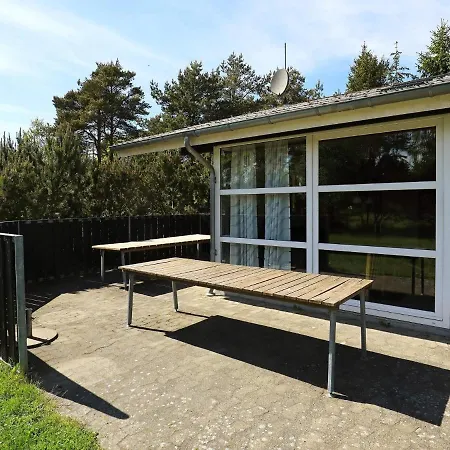 Four-bedroom Holiday In 1 בית נופש